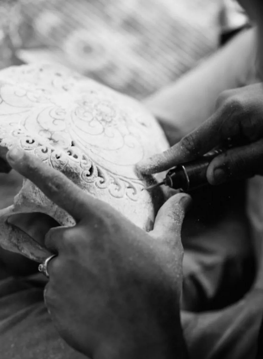 Authentic large Indonesian hand carved decor - Image 4