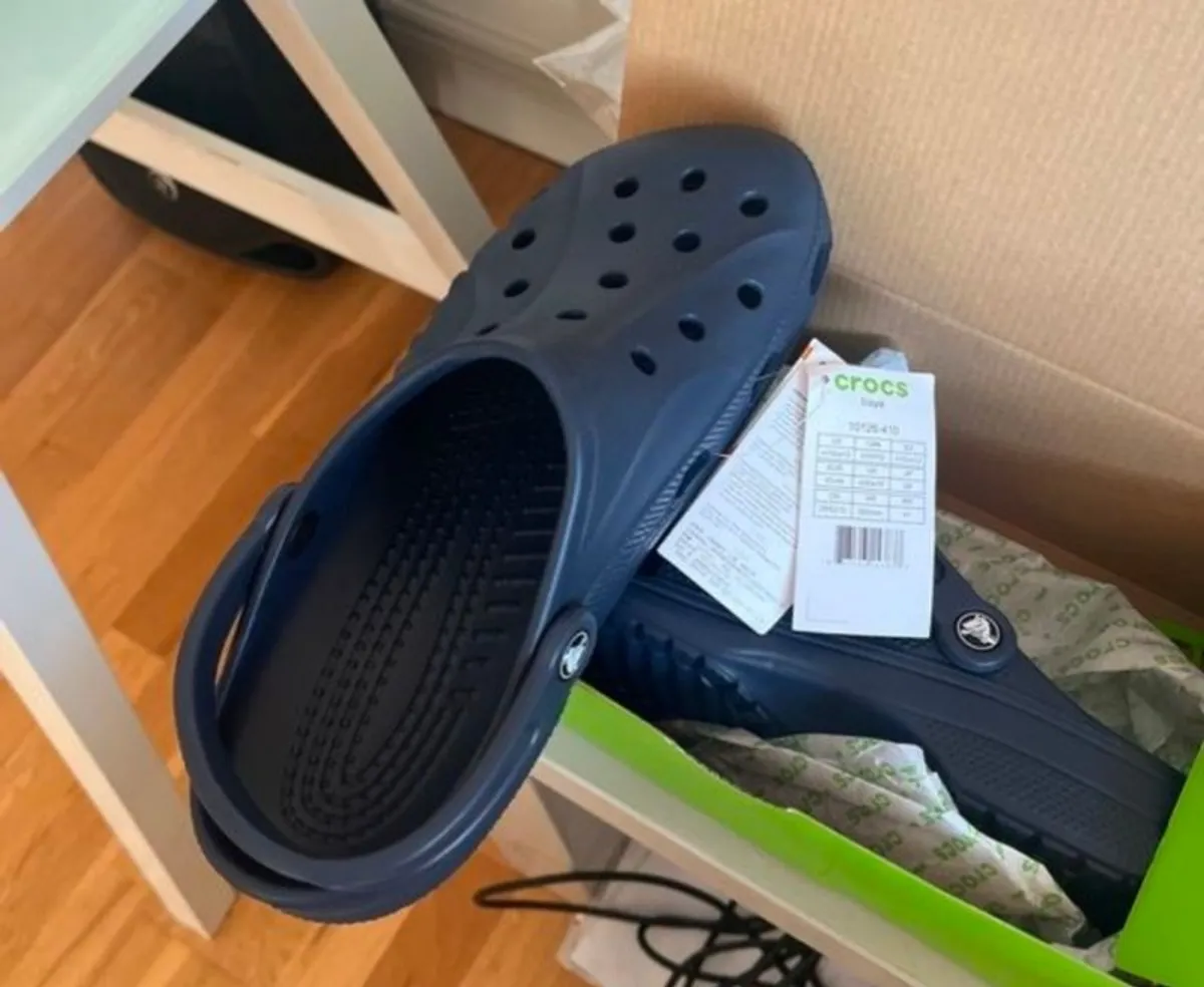 crocs size UK 6 - Image 1