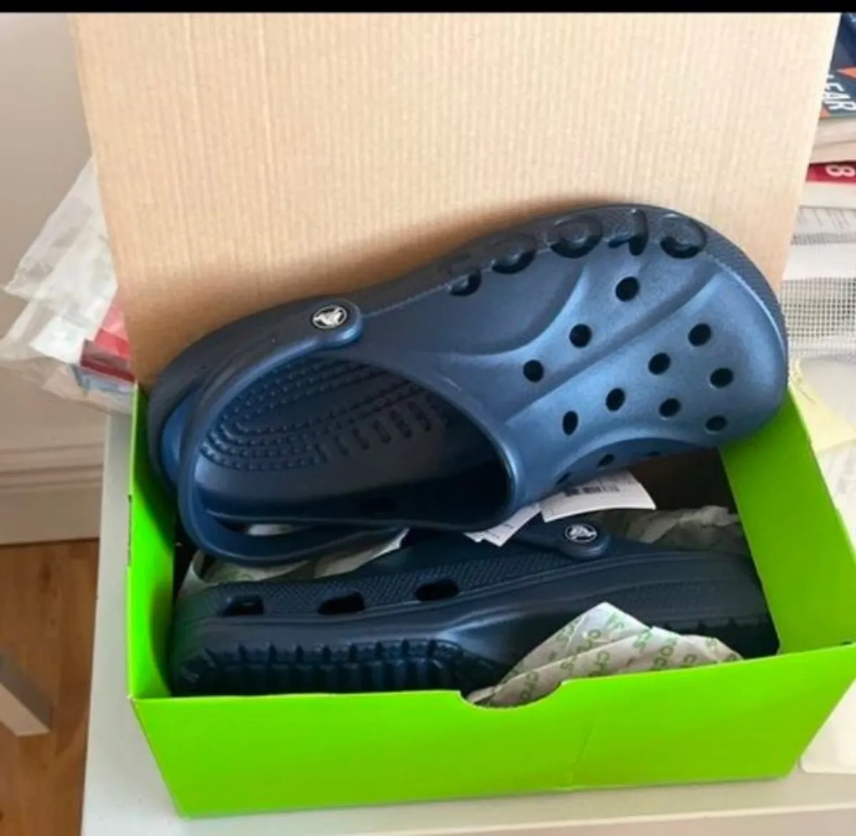 crocs size UK 6 - Image 2