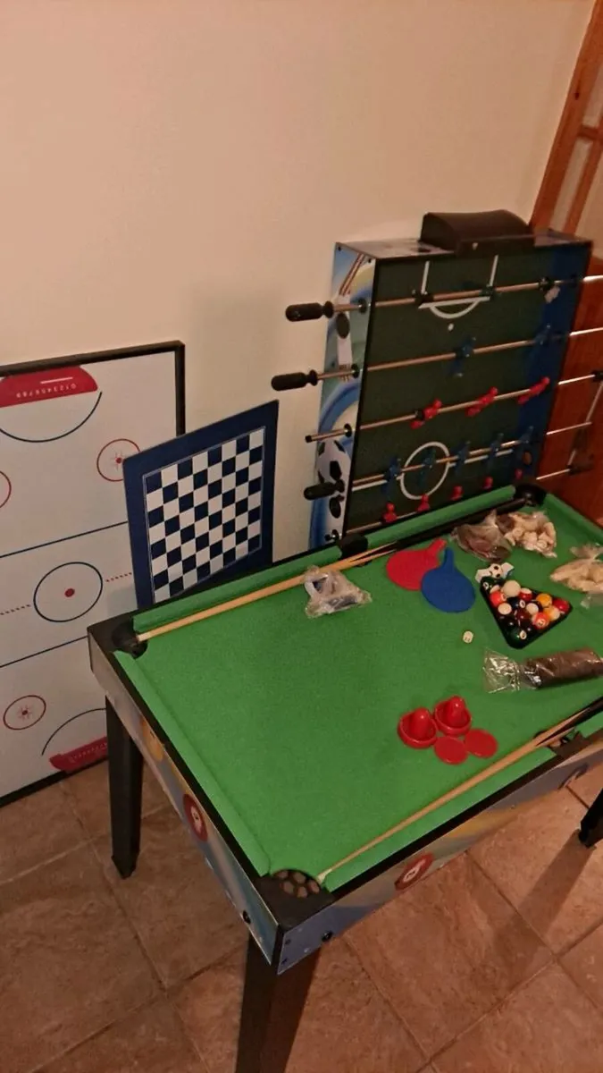 Football table - Image 3