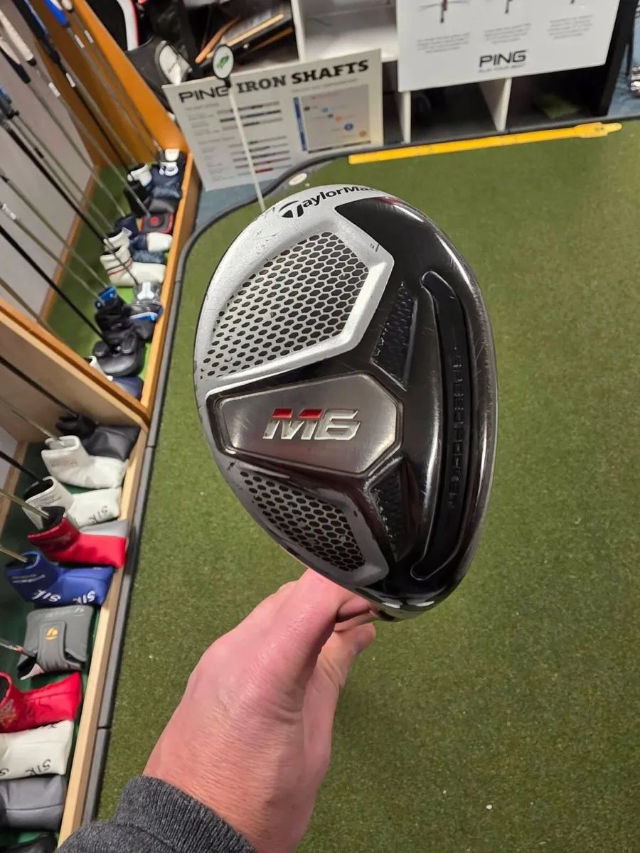 Taylormade M6 3 Hybrid - Image 1