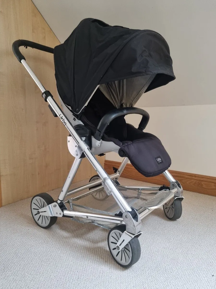 Mamas & Papas Urbo full travel system & maxi Cosi - Image 2