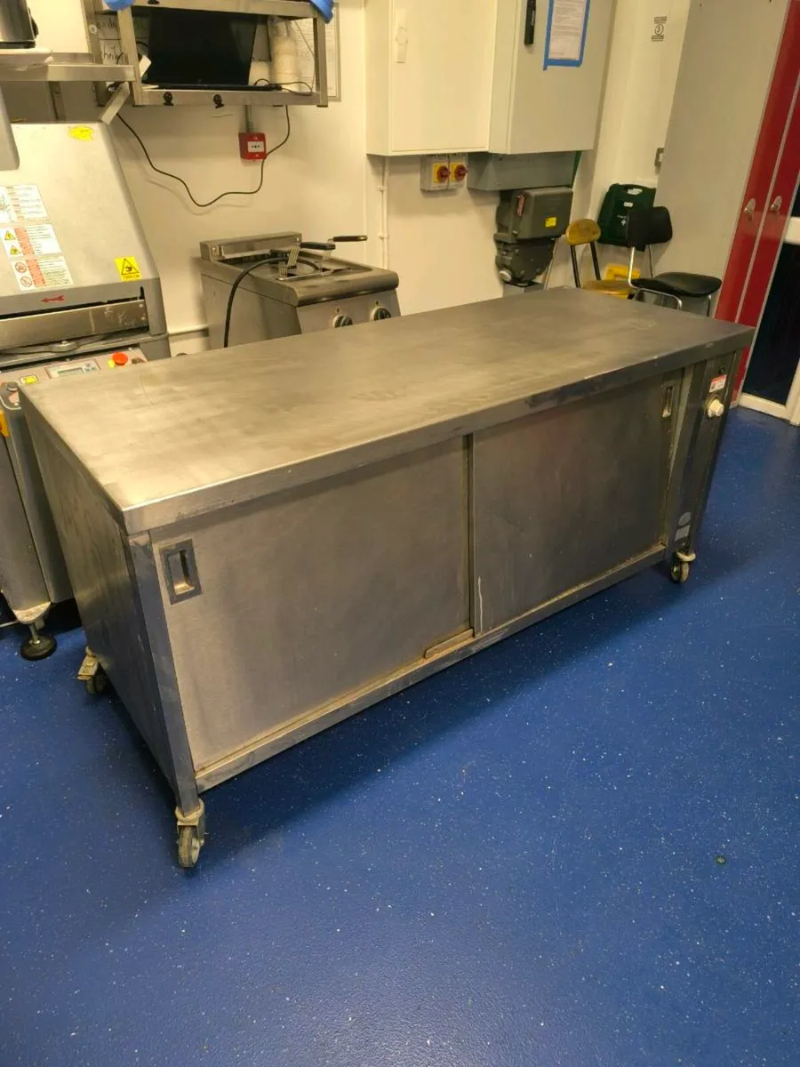 Stainless steel table - Image 2