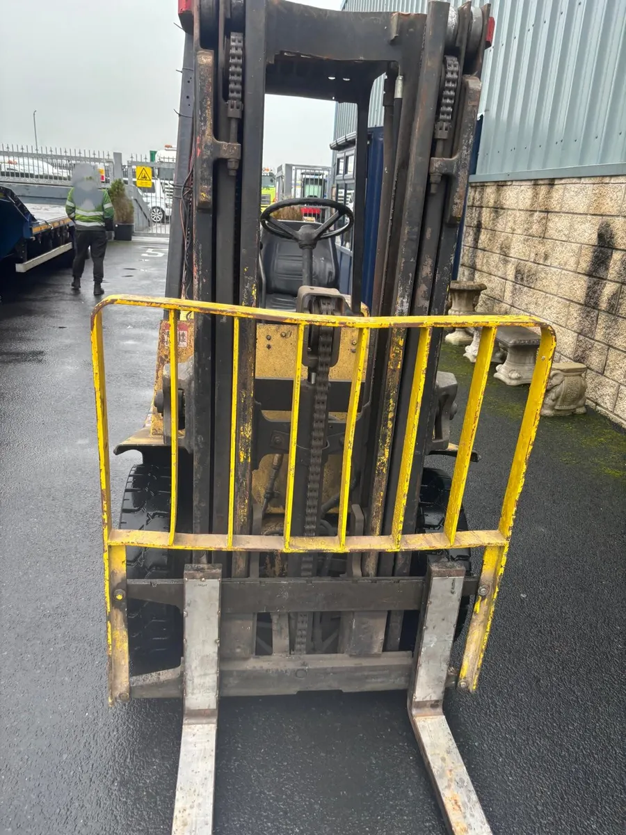 For Sale: 2.5 Ton Hyster Forklift - Image 3