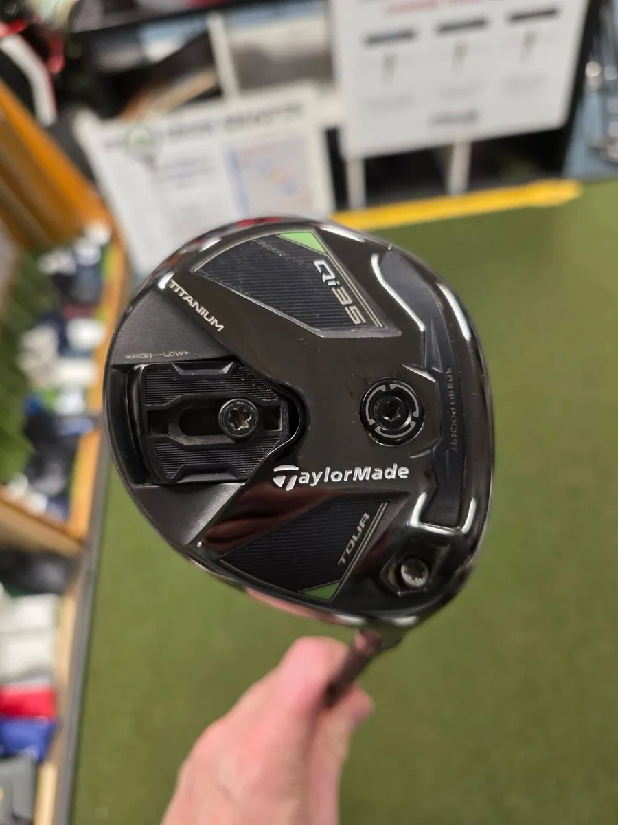 Taylormade Qi35 7 Wood - Image 1