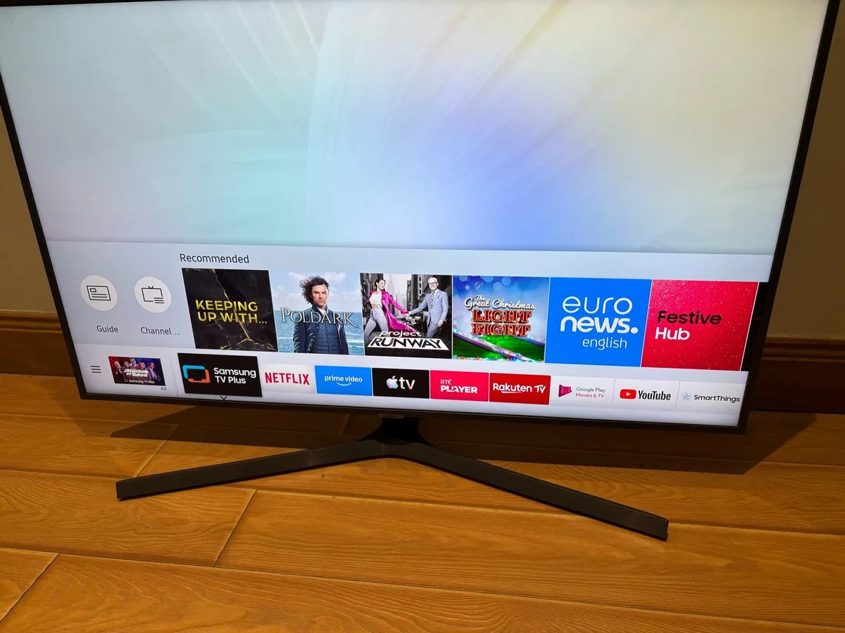 50 Inch 4k Smart Tv - Image 1