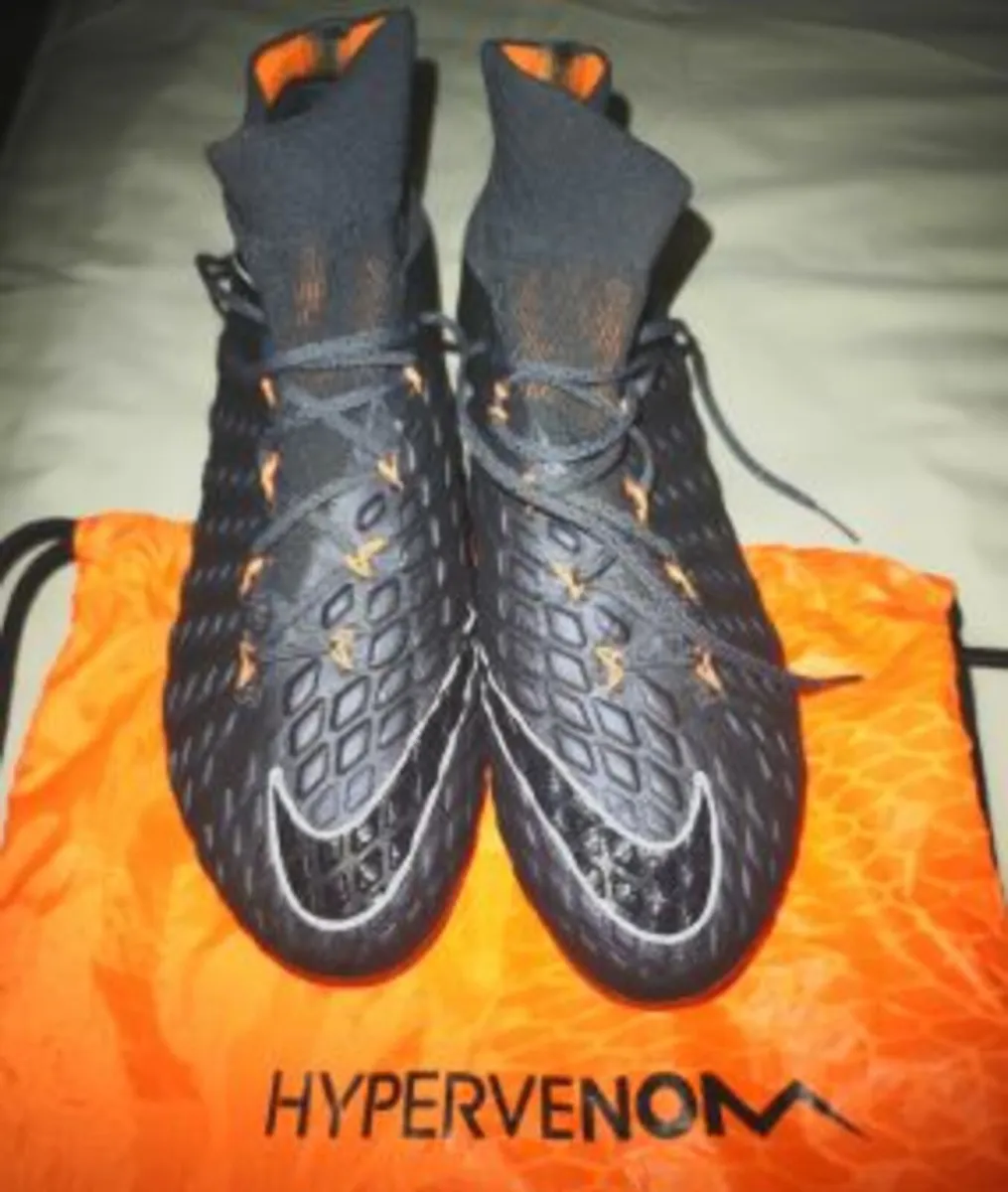 Nike Hypervenom Phantom III Elite Boots (UK10) - Image 1