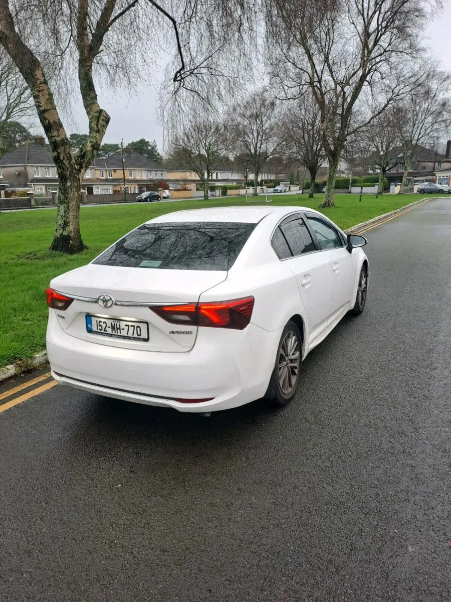 Toyota avensis - Image 4