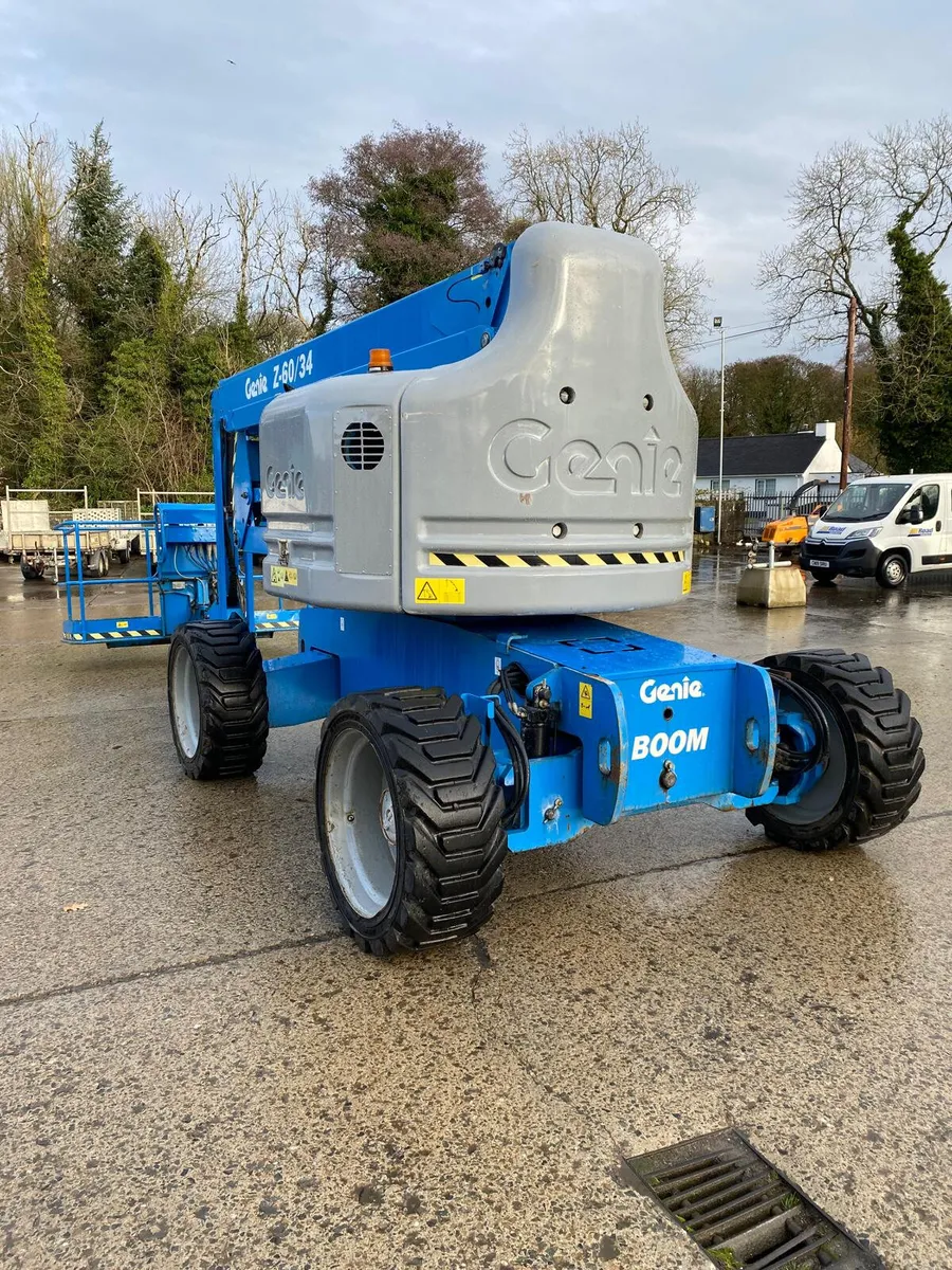 2014 GENIE Z60 66FT DIESEL ARTIC BOOM LIFT - Image 3
