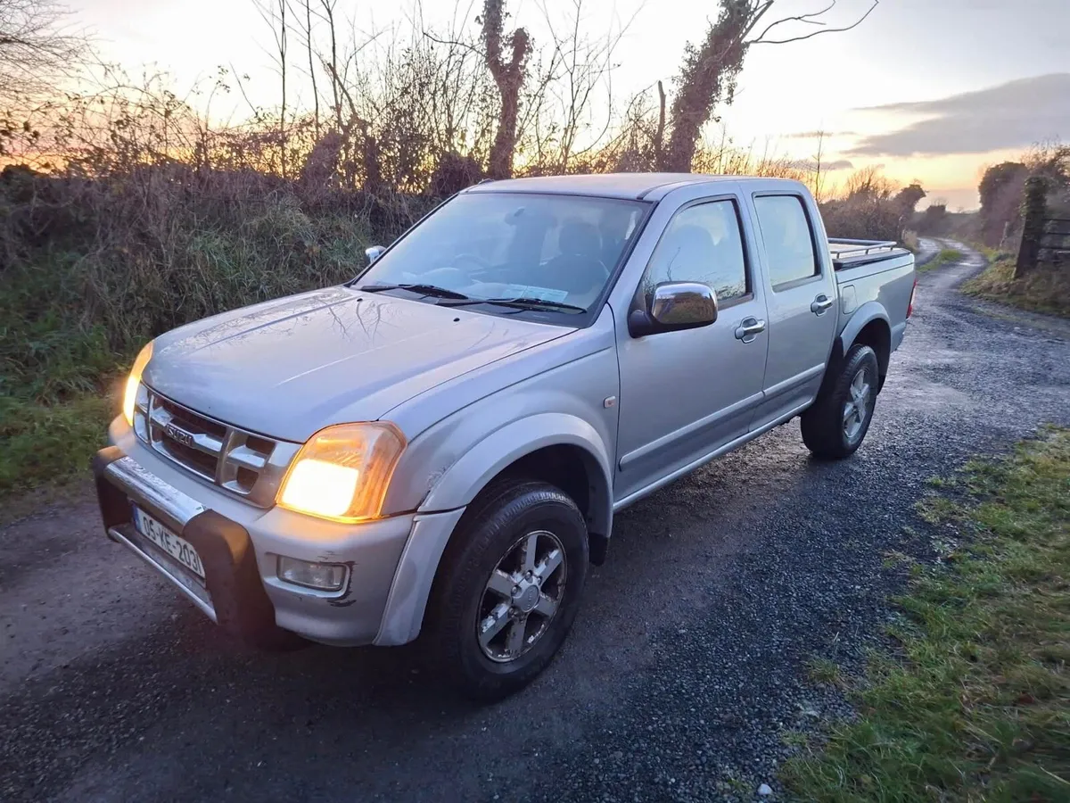 ISUZU DMAX NEW DOE UNTIL 06/26 - Image 2