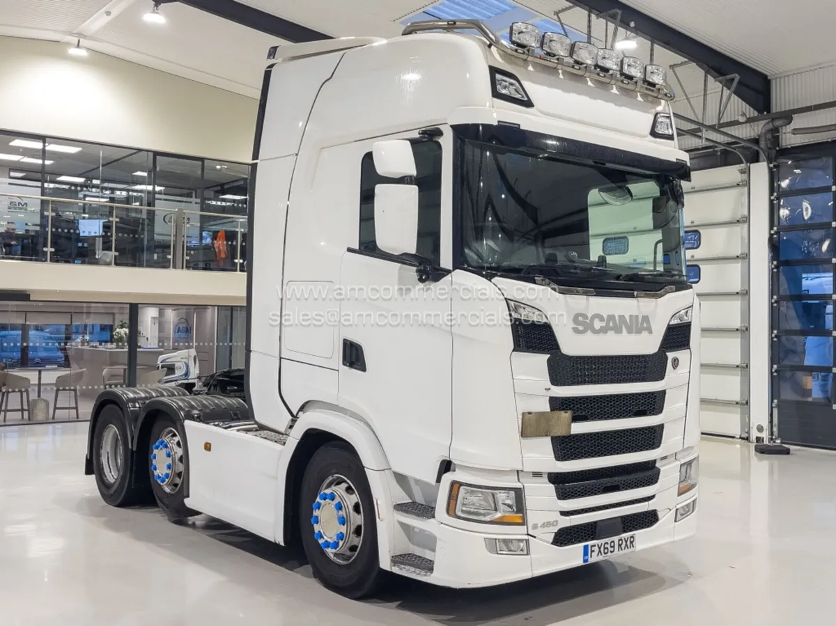 2019 (69) SCANIA S450 HIGH CAB - Image 1