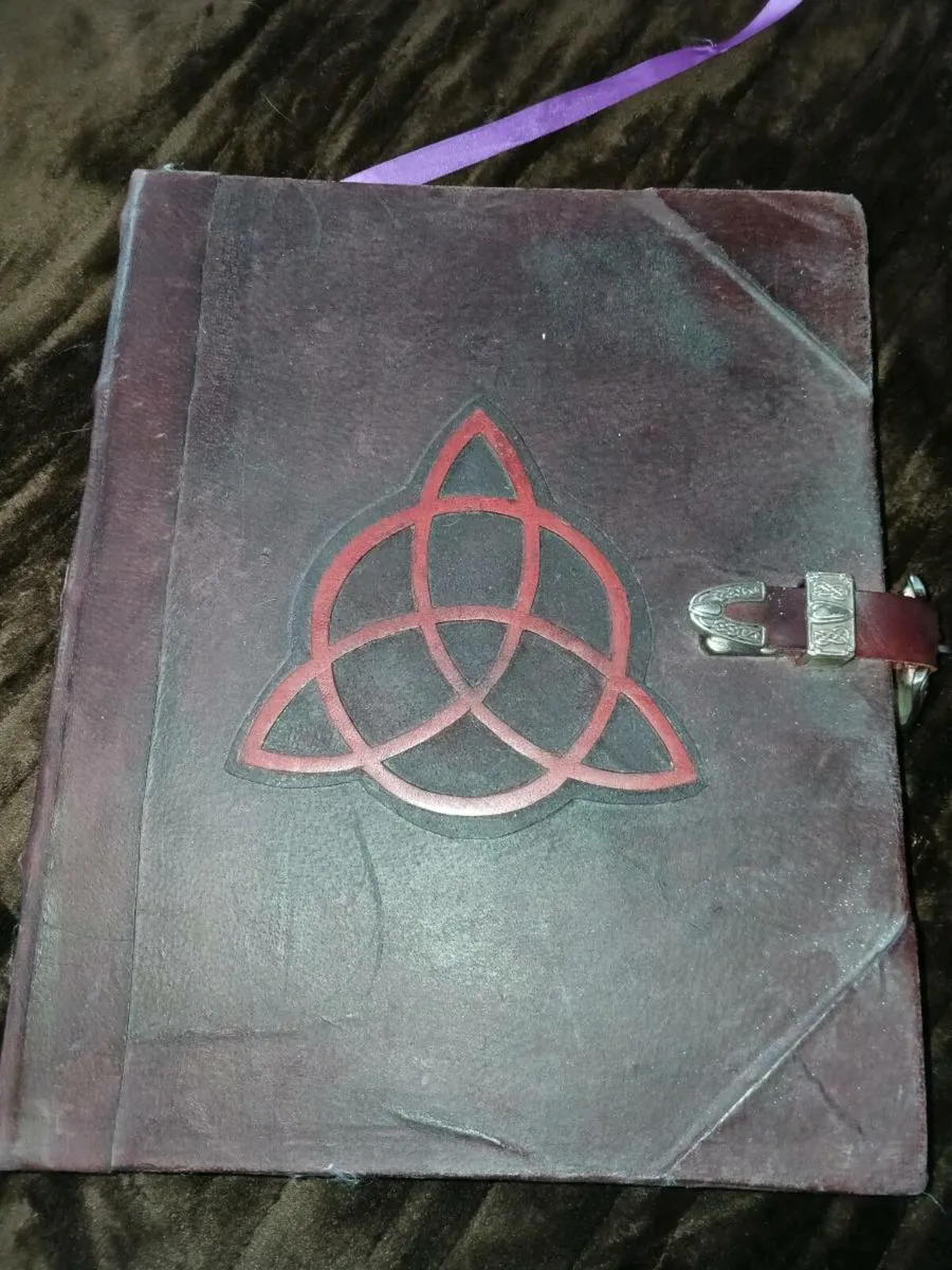 Book of Shadows / Grimoire - Image 1