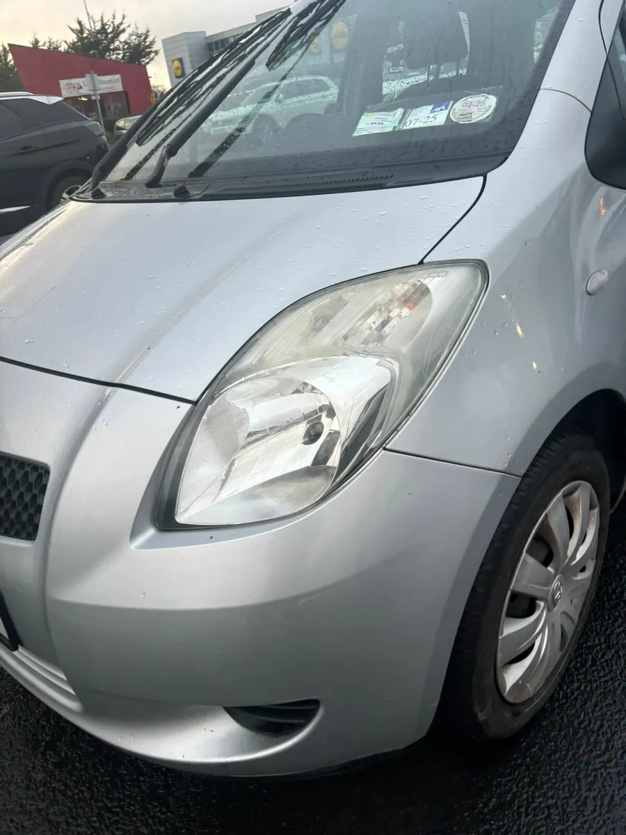 Toyota Yaris Auto 2008 - Image 3