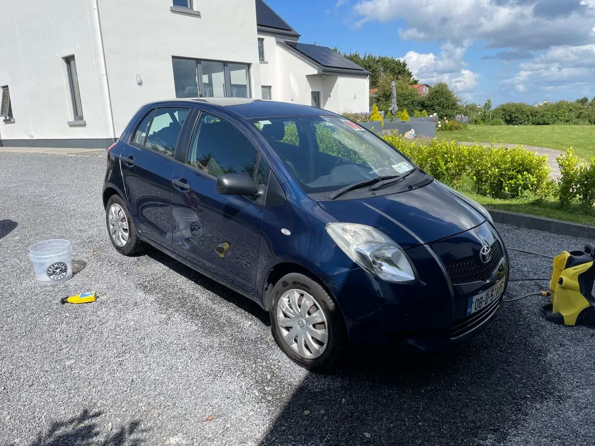 Toyota Yaris 2008 - Image 2