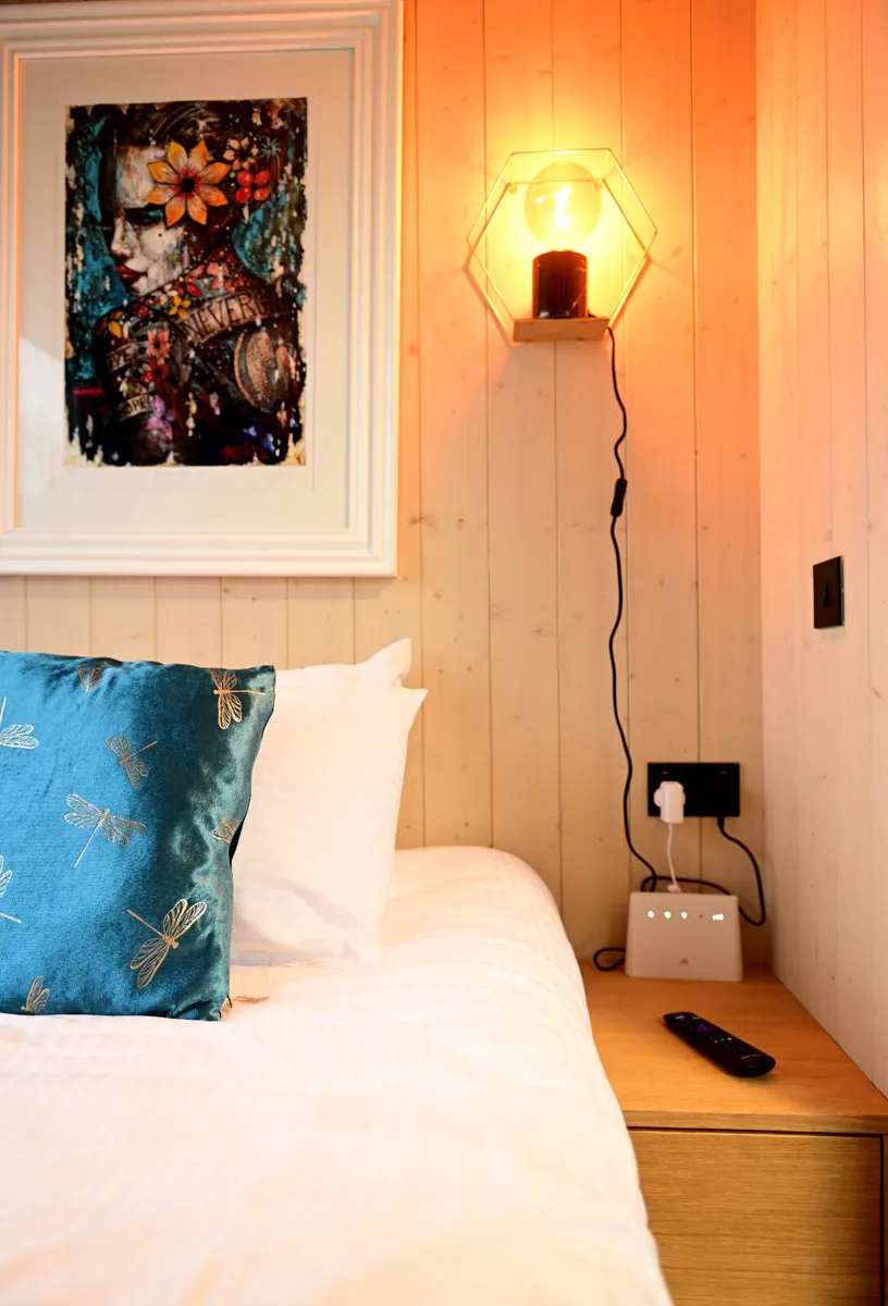 Wooden Framed Glamping House 6m x 2.4m - Image 2