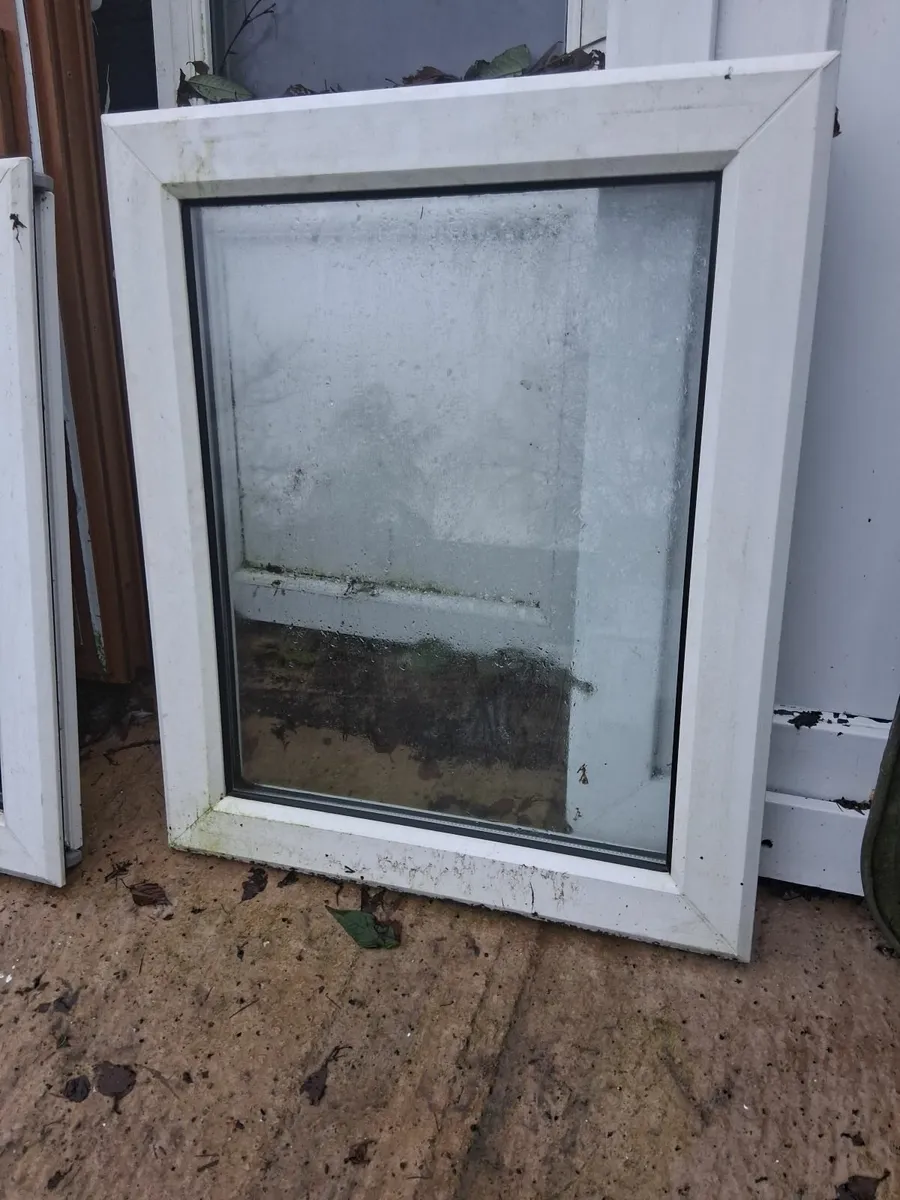 2 pvc windows for €50  700x580 - Image 2