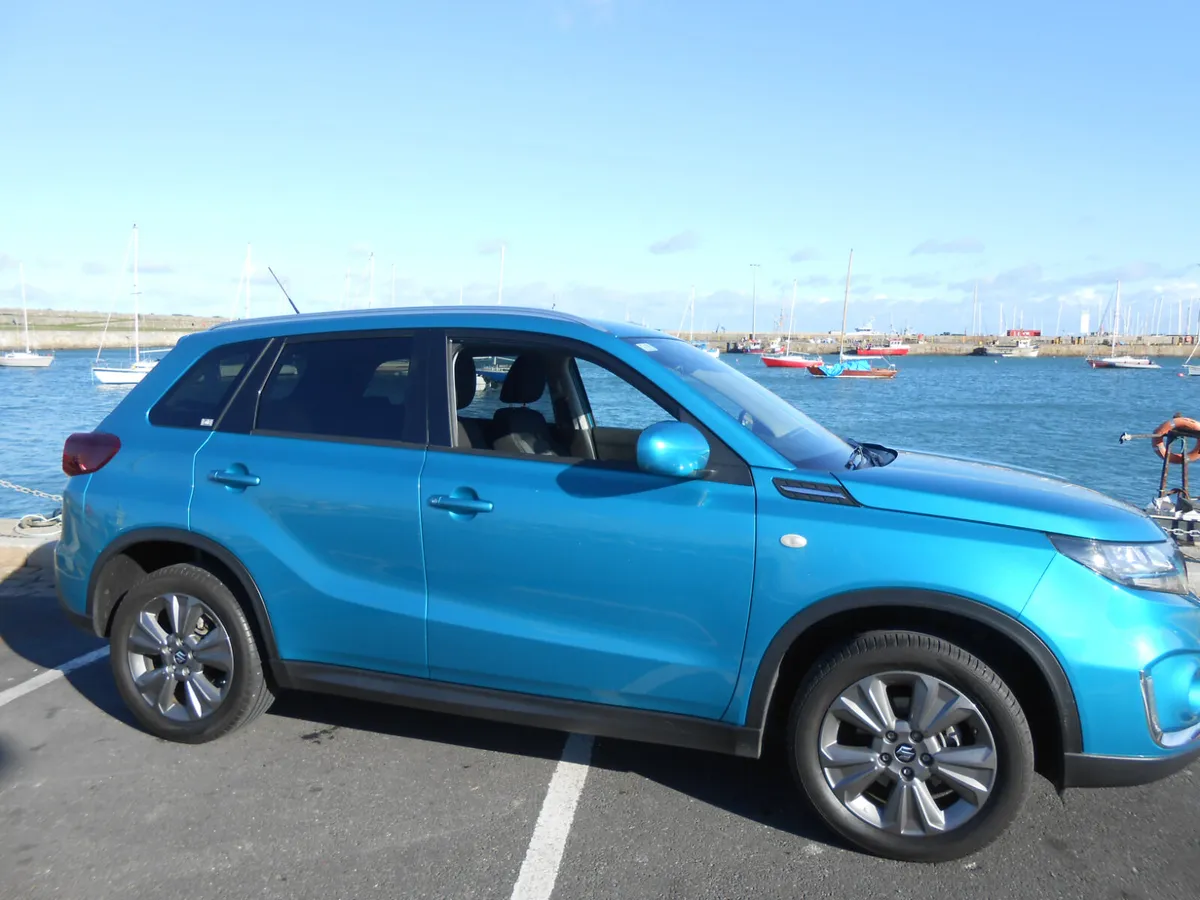 Suzuki Vitara 1.4 Hybrid SZ4 MT SUV 2021 - Image 1