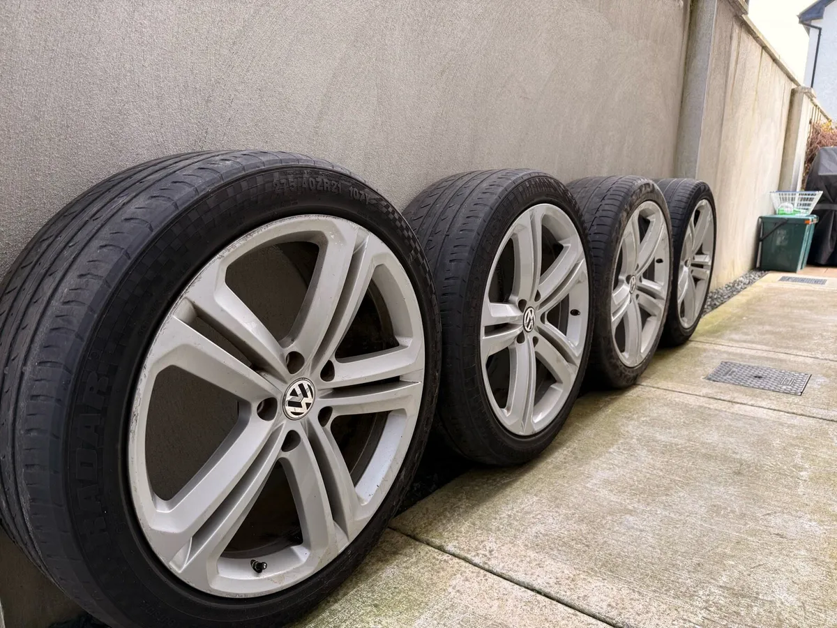 19” Alloy Wheels 5x130 - Image 1