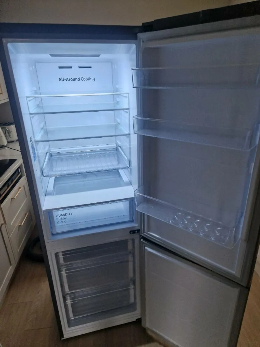 Samsung Fridge Freezer - Image 2
