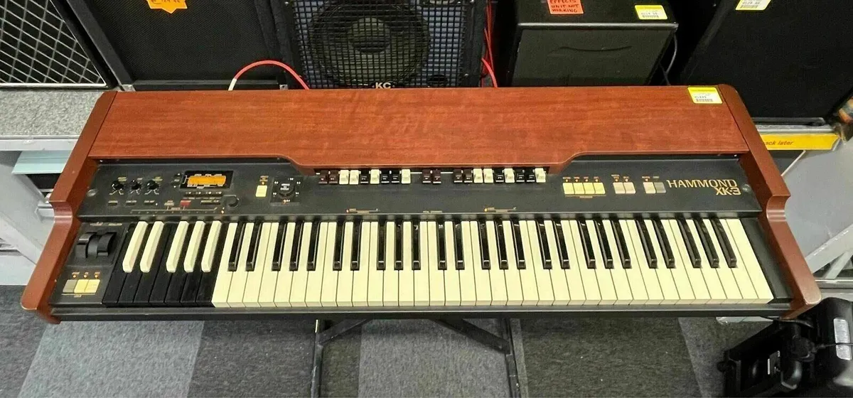 Hammond XK-3 Electric Organ - Image 2