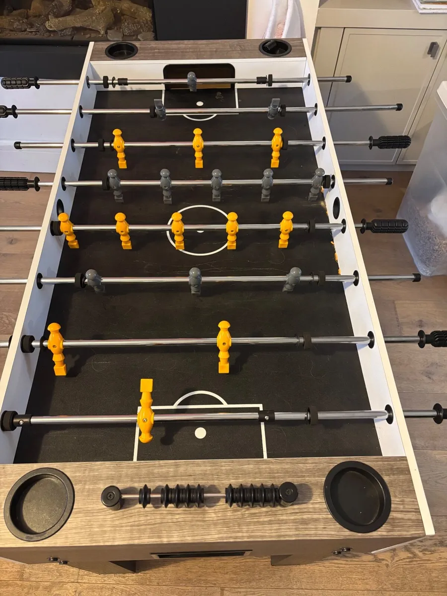 Football table - Image 1