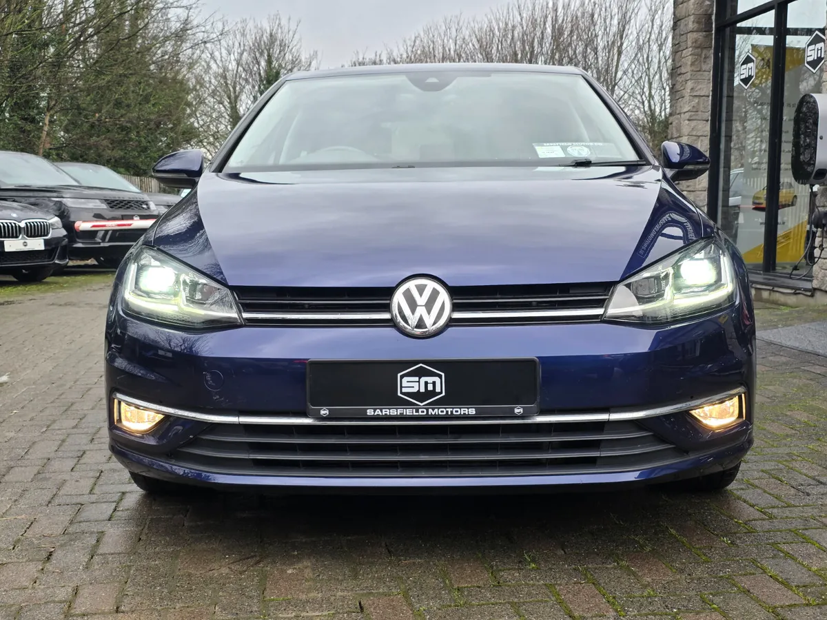 2017 VOLKSWAGEN GOLF1.2 TSI DSG AUTO. - Image 3