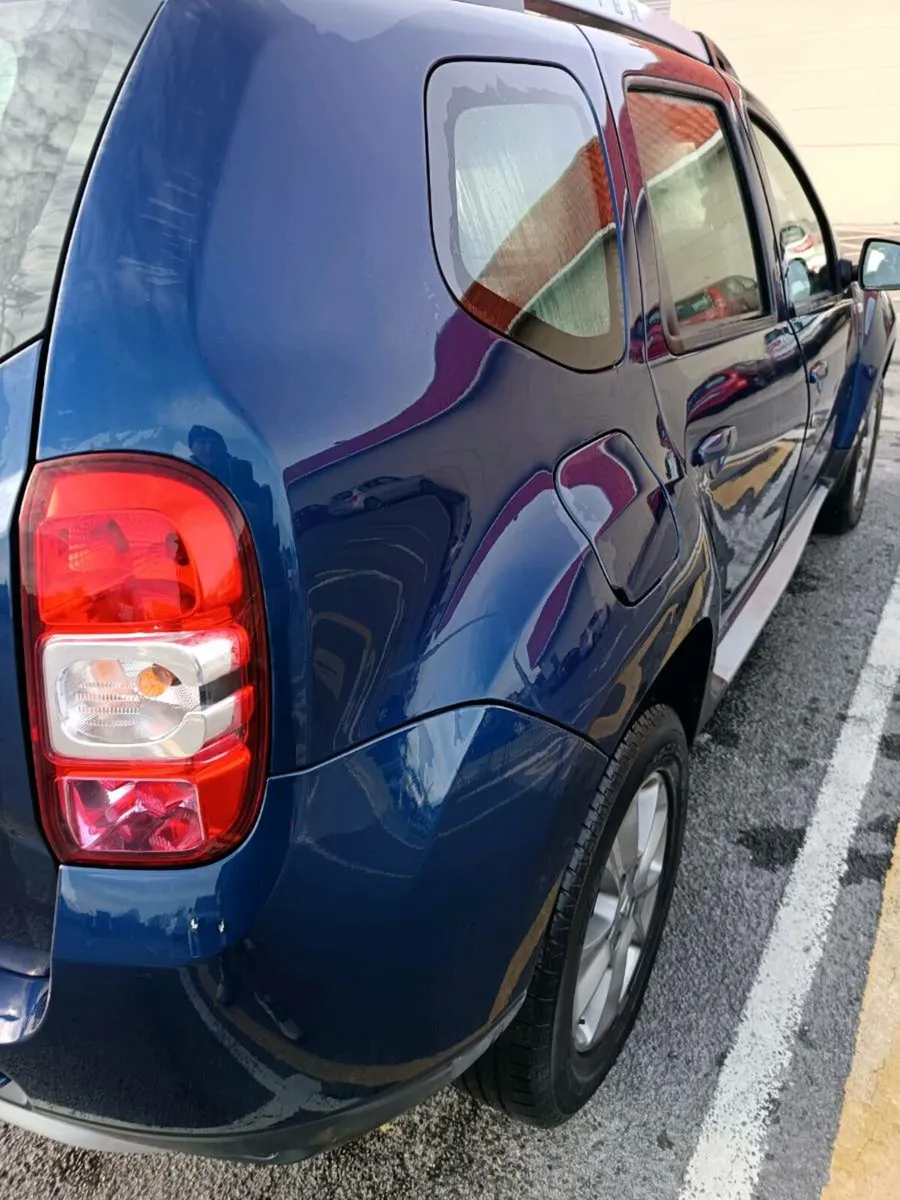 Dacia Duster 1.5 Diesel Signature - Image 3