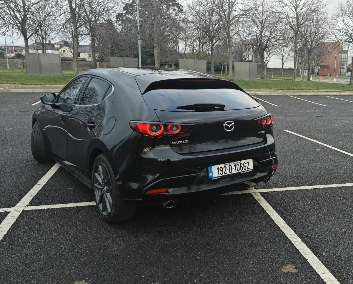 Mazda Mazda3 2019 - Image 2