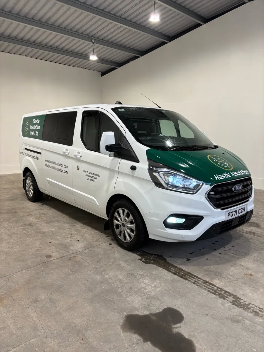 Ford Transit Custom Crew Cab - Limited - Image 1