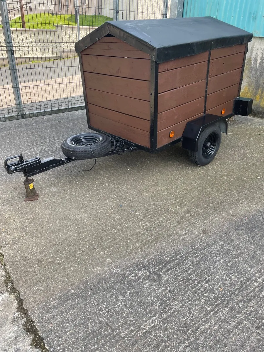 Box trailer steel roof and steel floor - Image 1