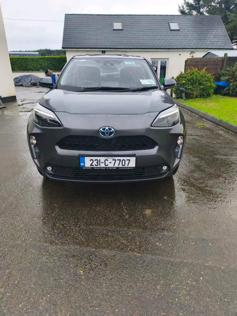 Toyota Yaris cross - Image 3