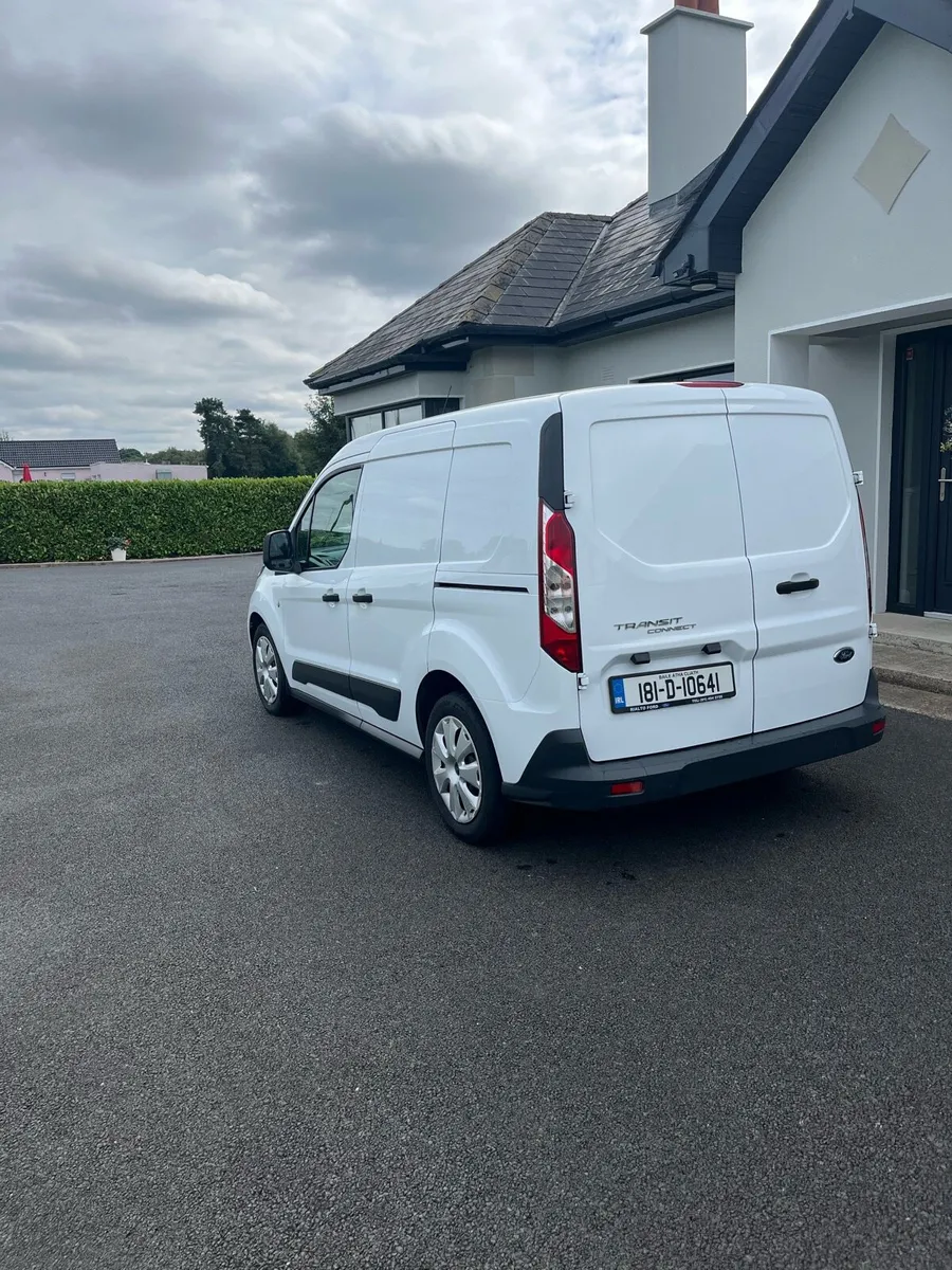 Ford Transit connect - Image 4