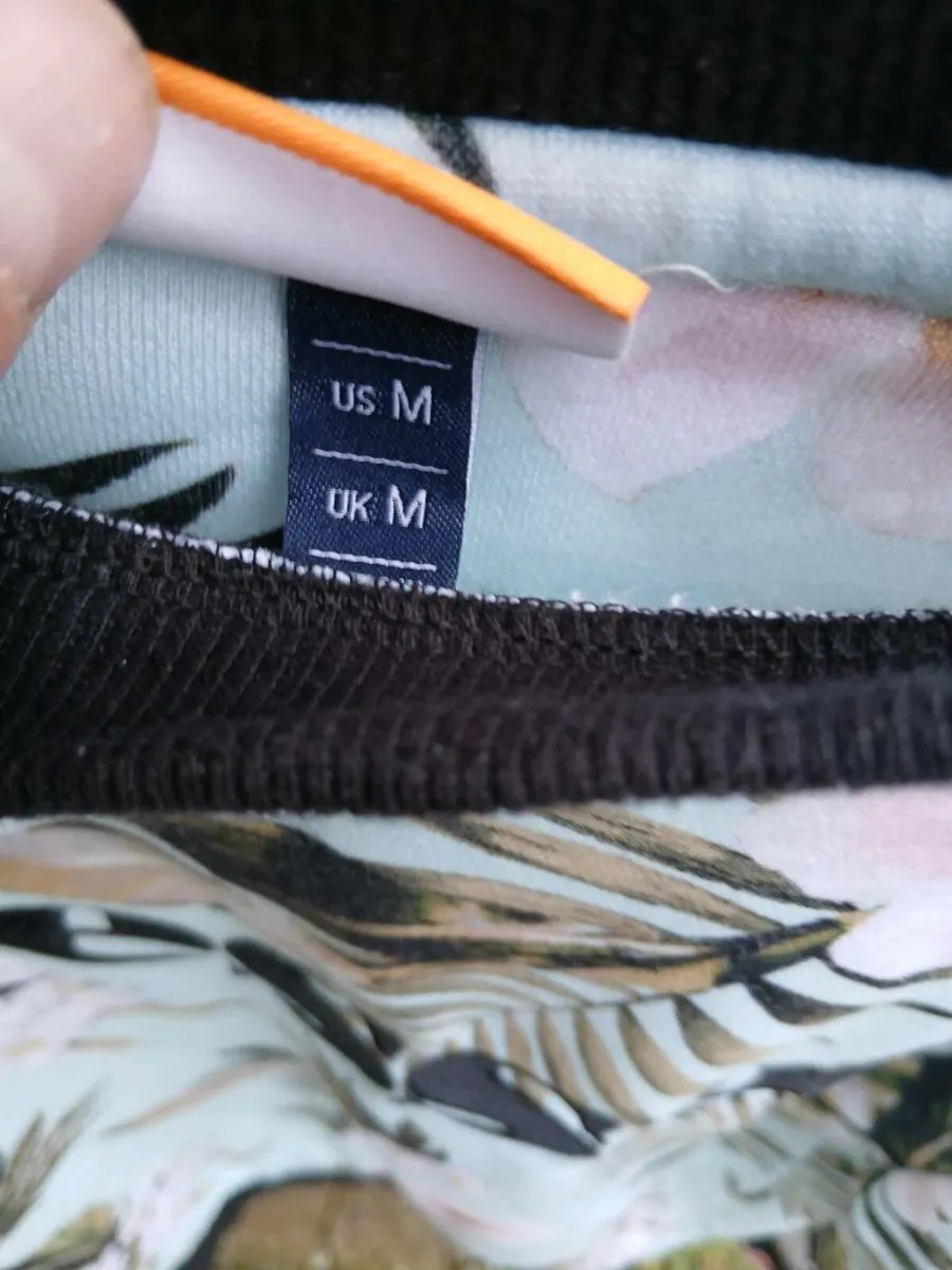 Ellesse jumper new - Image 3