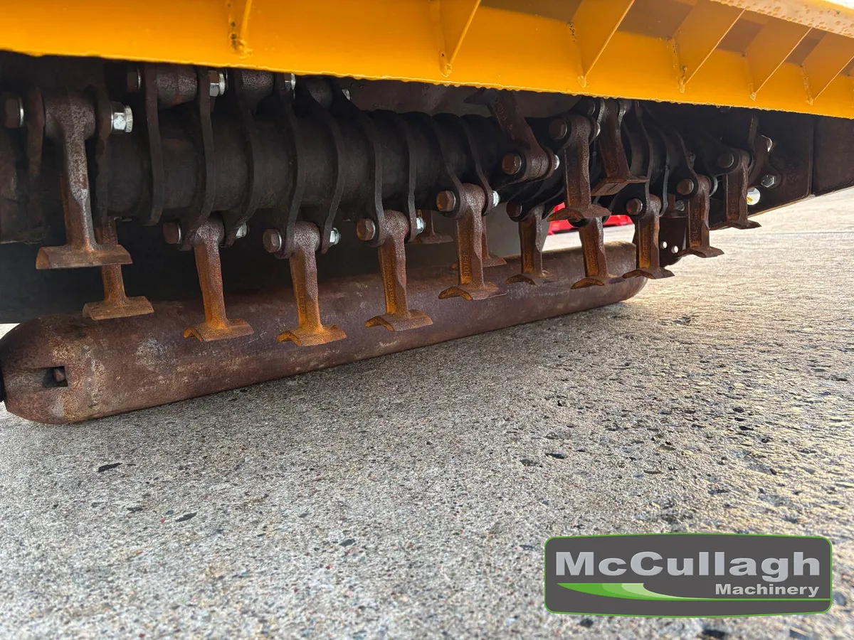 Used McConnel PA53 Hedgecutter - Image 4