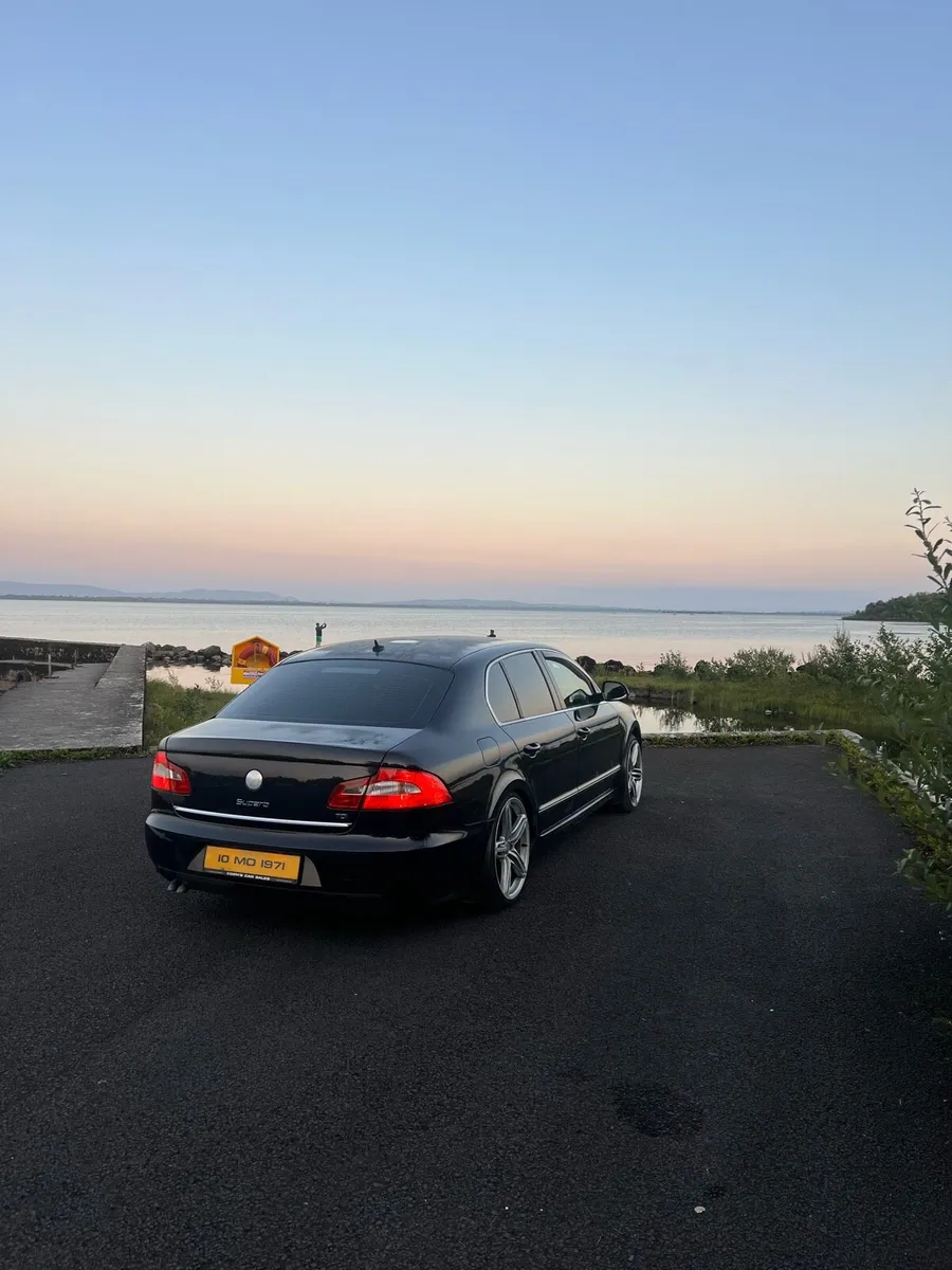 Skoda superb - Image 1