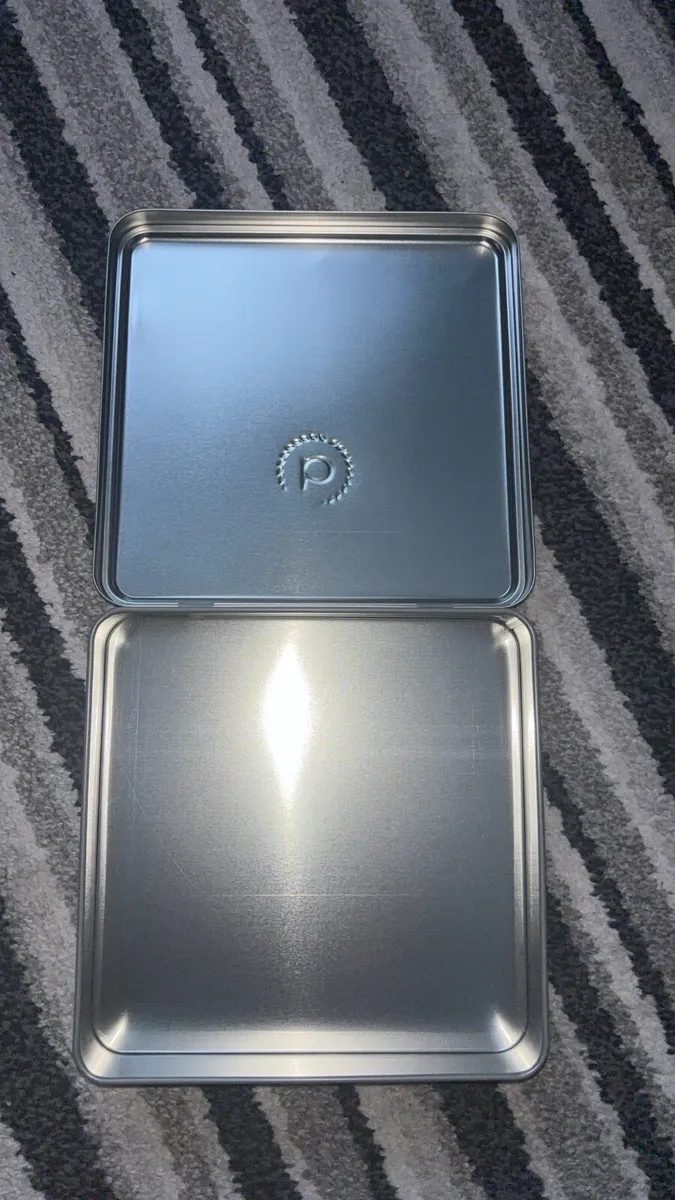 Bugatti Grey Metal Gift Tin / Storage Box - Image 2