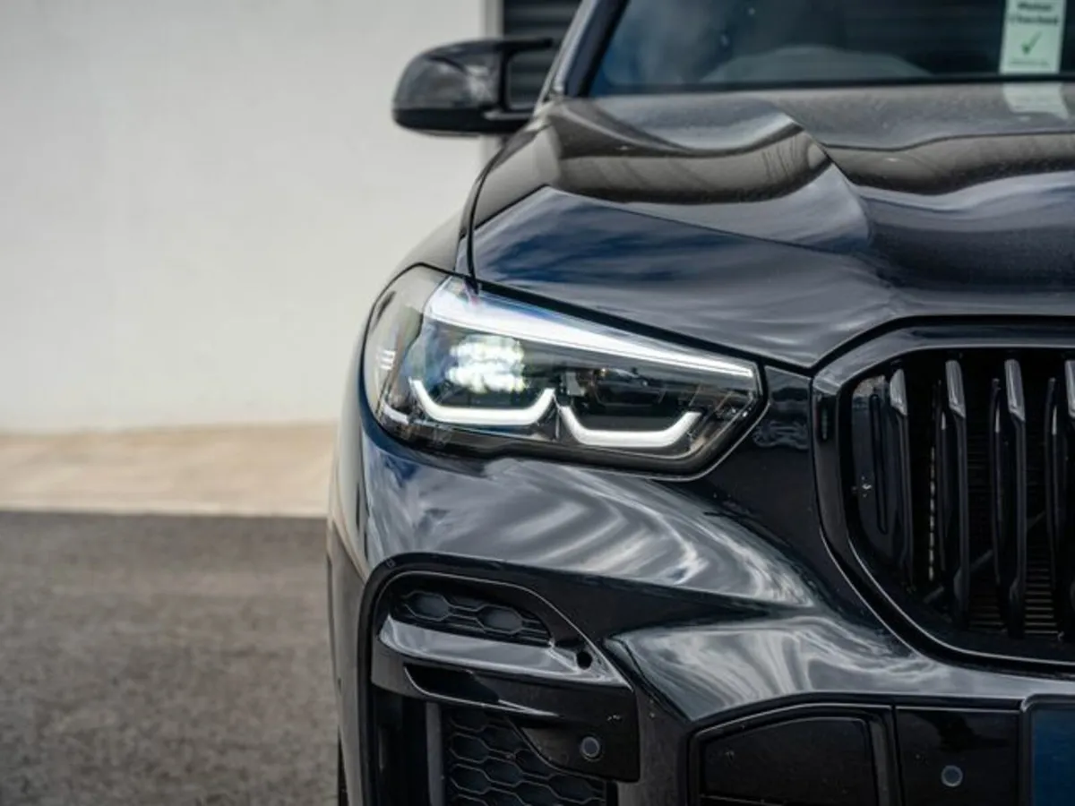 BMW X5 XDRIVE45E M SPORT - Image 4