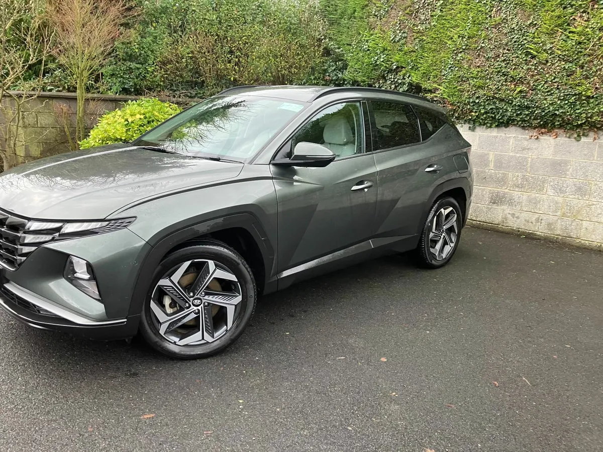 221 Tucson Executive 4WD 5DR Auto - Image 4