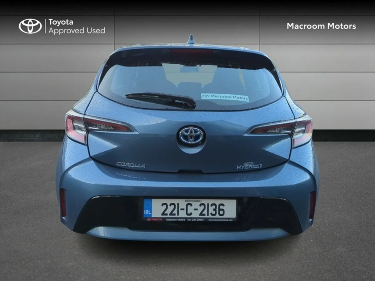 Toyota Corolla HYBRID LUNA H/B 4DR AUTO - Image 4