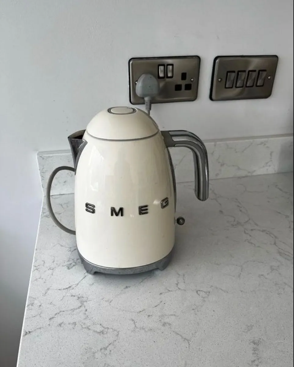 kettle SMEG - Image 1