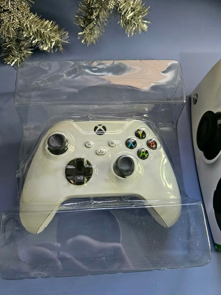 XBOX official WIRELESS CONTROLLERS SPARES / R - Image 3