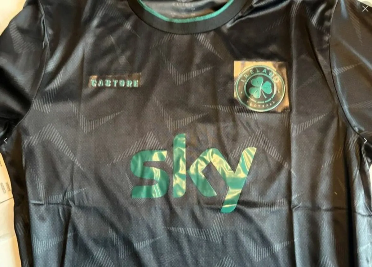 Ireland Castore New World Cup Shirt  Available for - Image 1