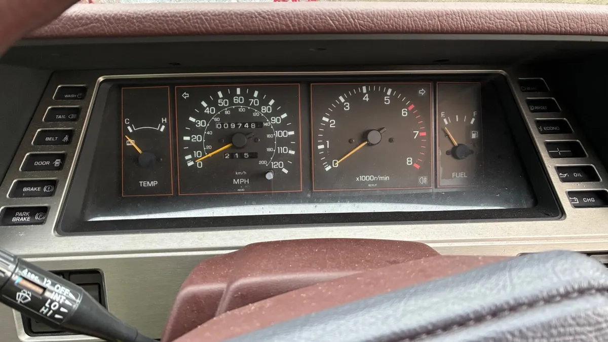 Nissan Datsun Laurel C31 only 9700miles!!! - Image 2