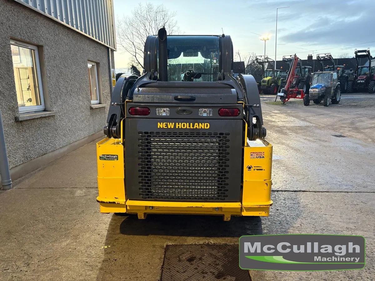 2022 New Holland L318 Skid Steer - Image 4