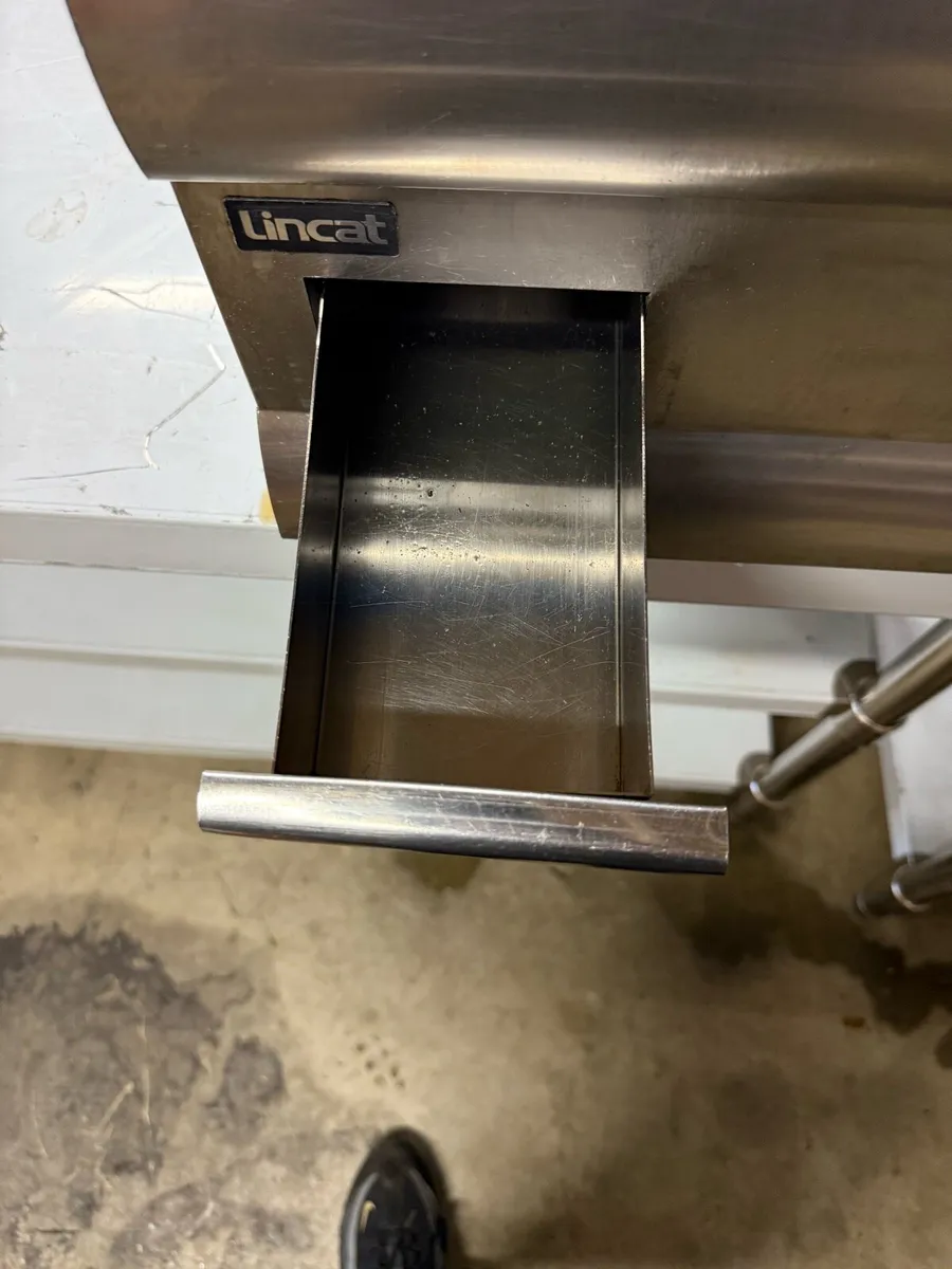 Lincat Mirror Finish Hot Plate - Image 2