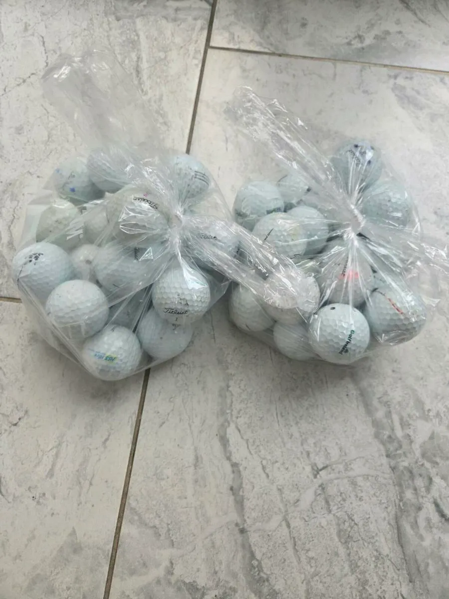 Golf balls - Image 1