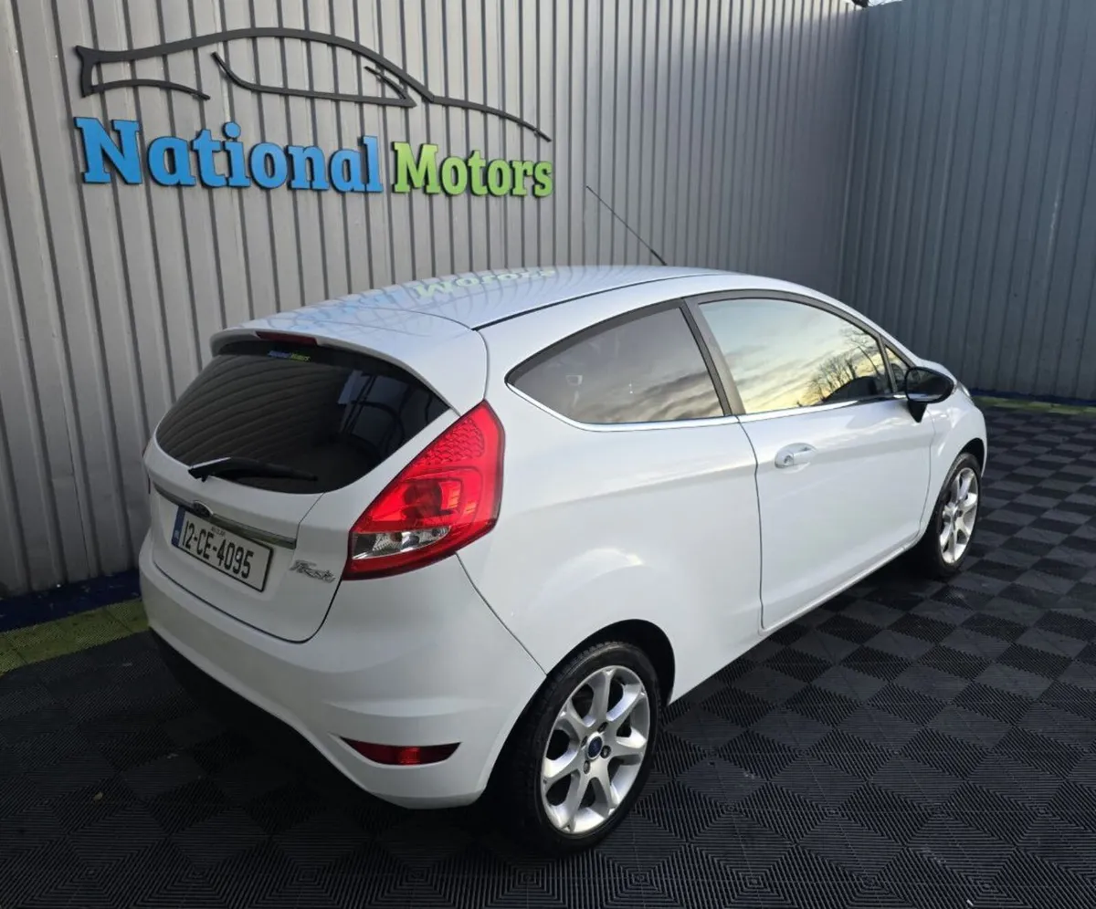 2012 Ford Fiesta Petrol 1.2 ZETEC - Image 3