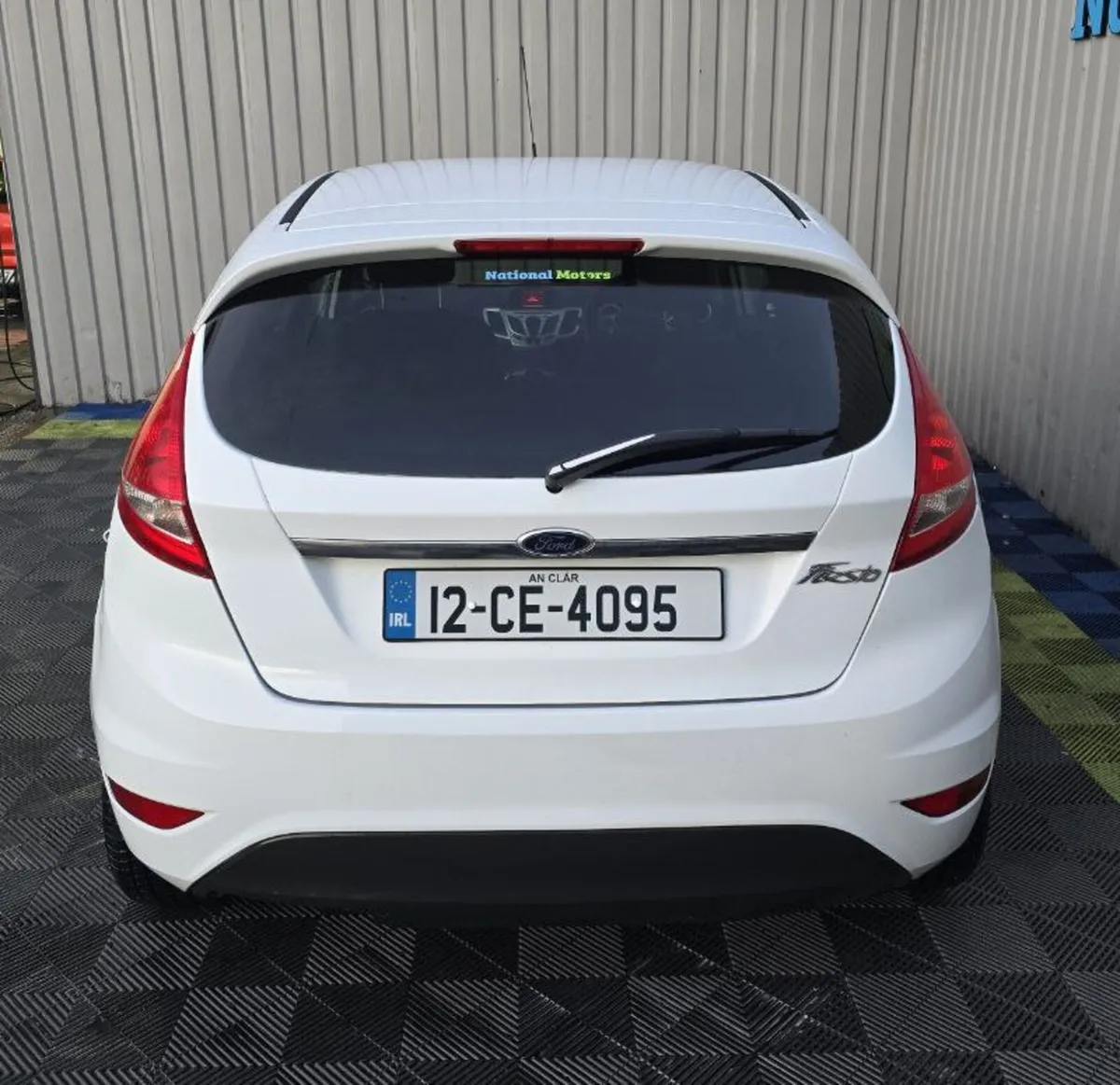 2012 Ford Fiesta Petrol 1.2 ZETEC - Image 4