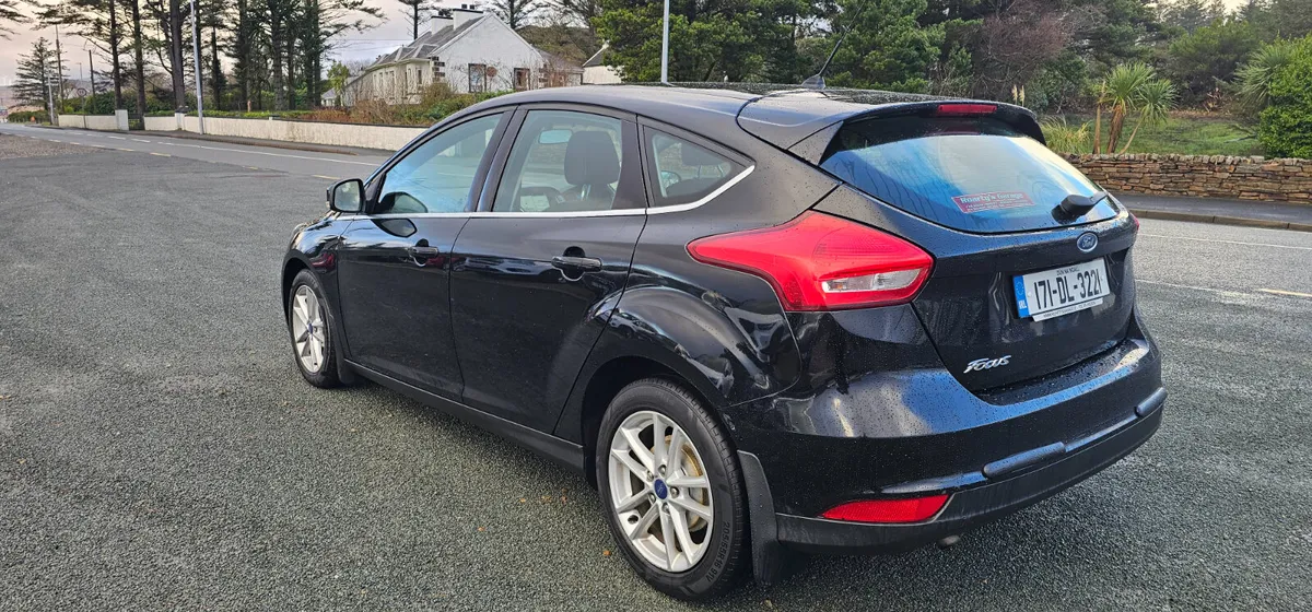 Ford Focus 1.5 TDCi Zetec 2017 - Image 4