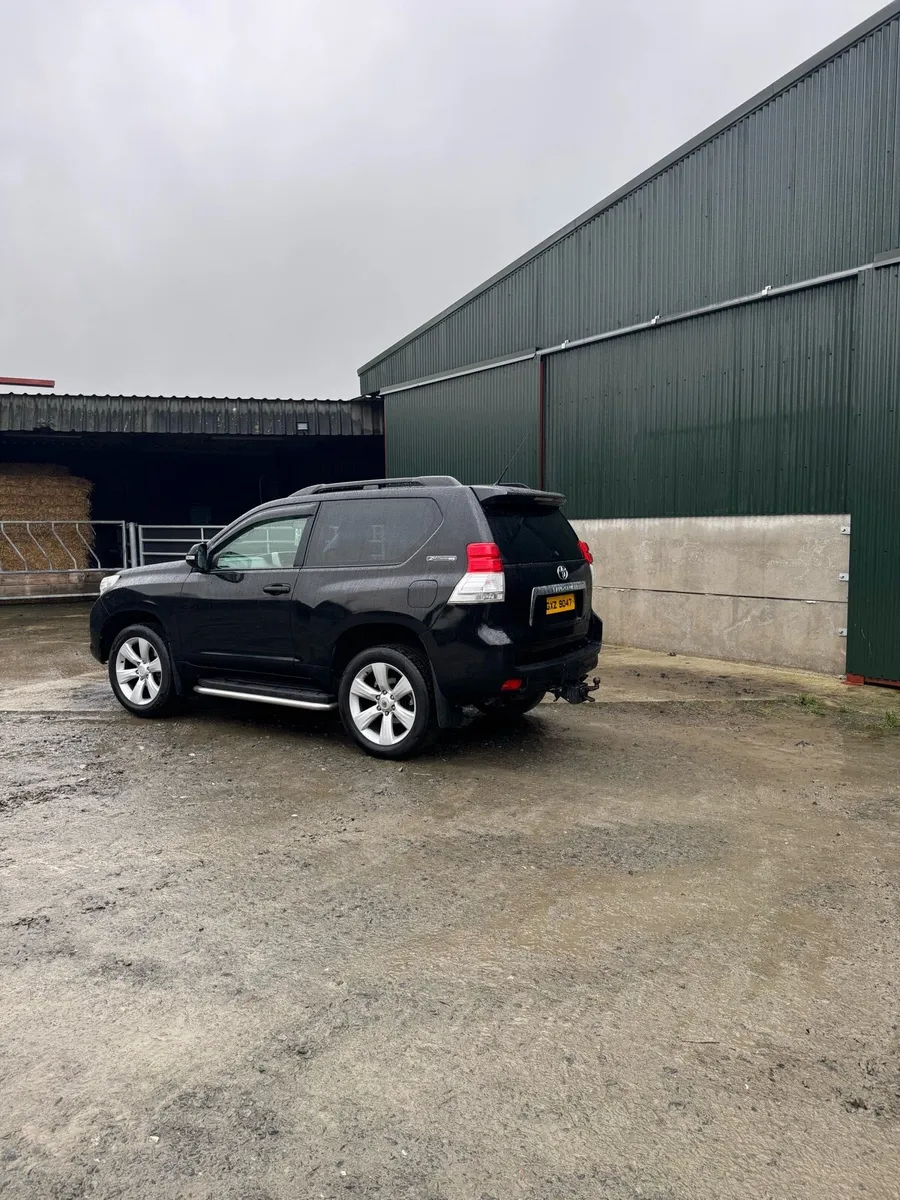 Toyota Land Cruiser - Image 2